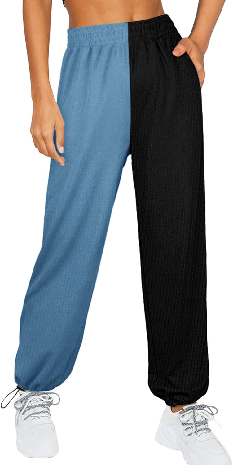 festive Christmas Womens sweatpants set with classic design and soft fabric