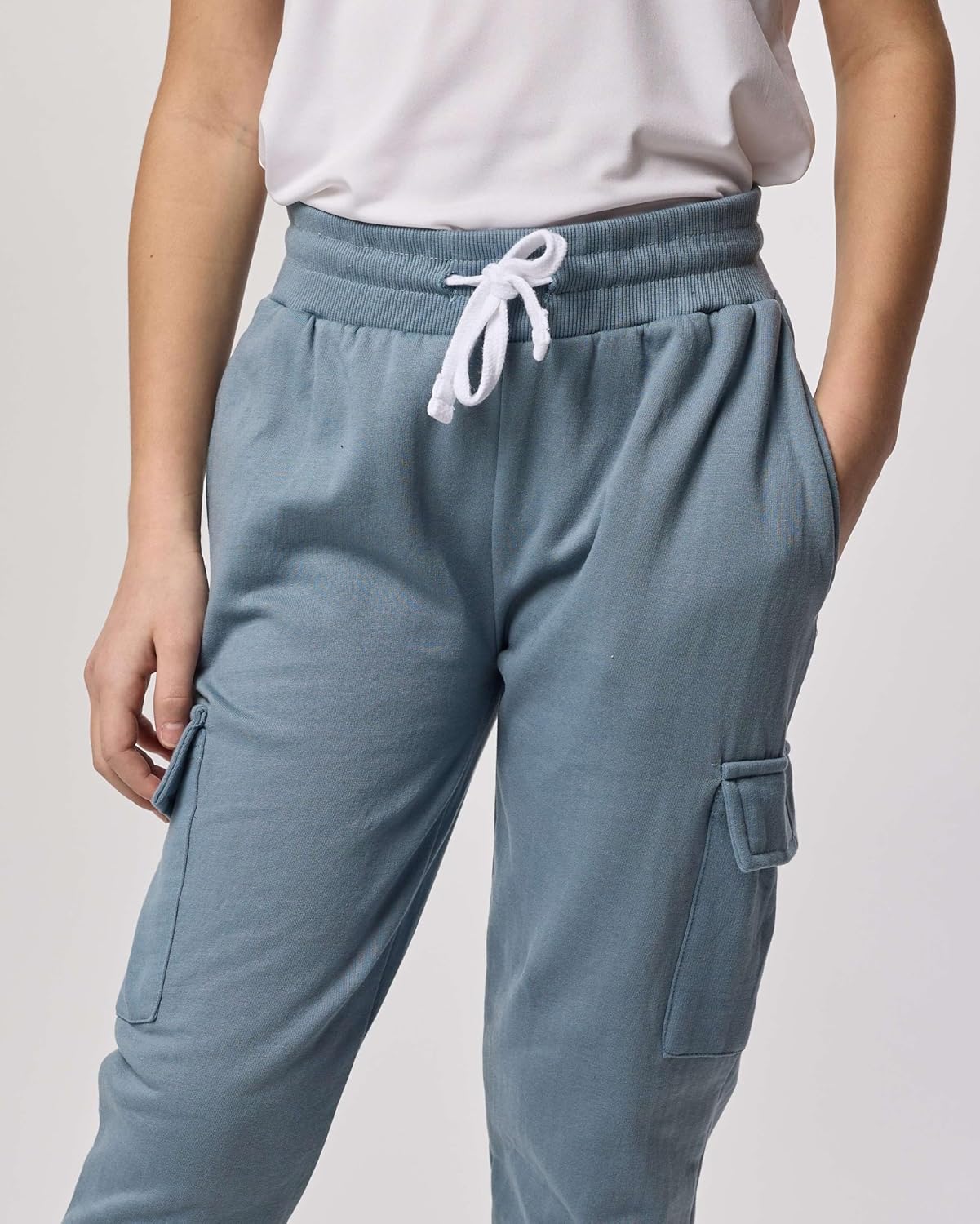 Real Essentials 3-Pack Girls Fleece Cargo Joggers Warm Functional Versatile