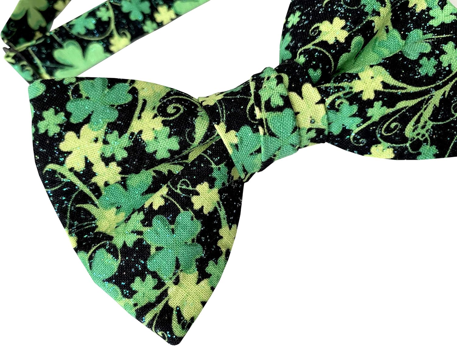 St Patricks Day shamrock bow tie